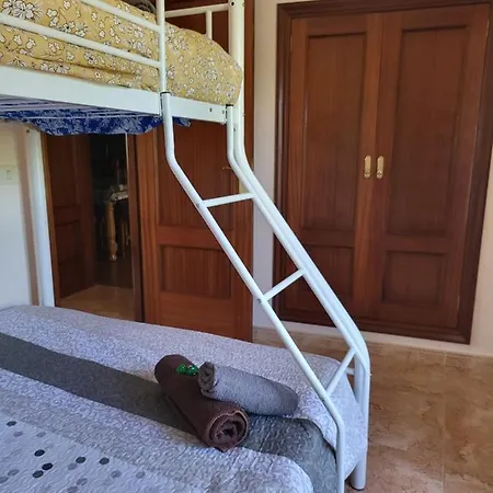 Pena Da Osa Nyaraló Sober